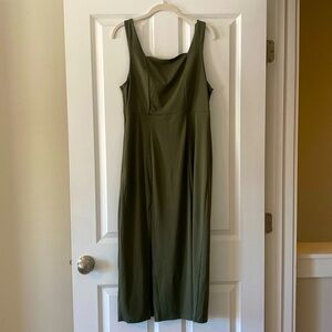 Size large olive green midi dress